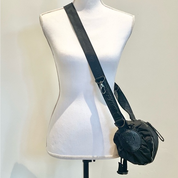 Lululemon Pedal Pusher Bag - Picture 14 of 16